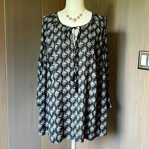 DR2 Blouse Cold Shoulder 1X   *NWT*